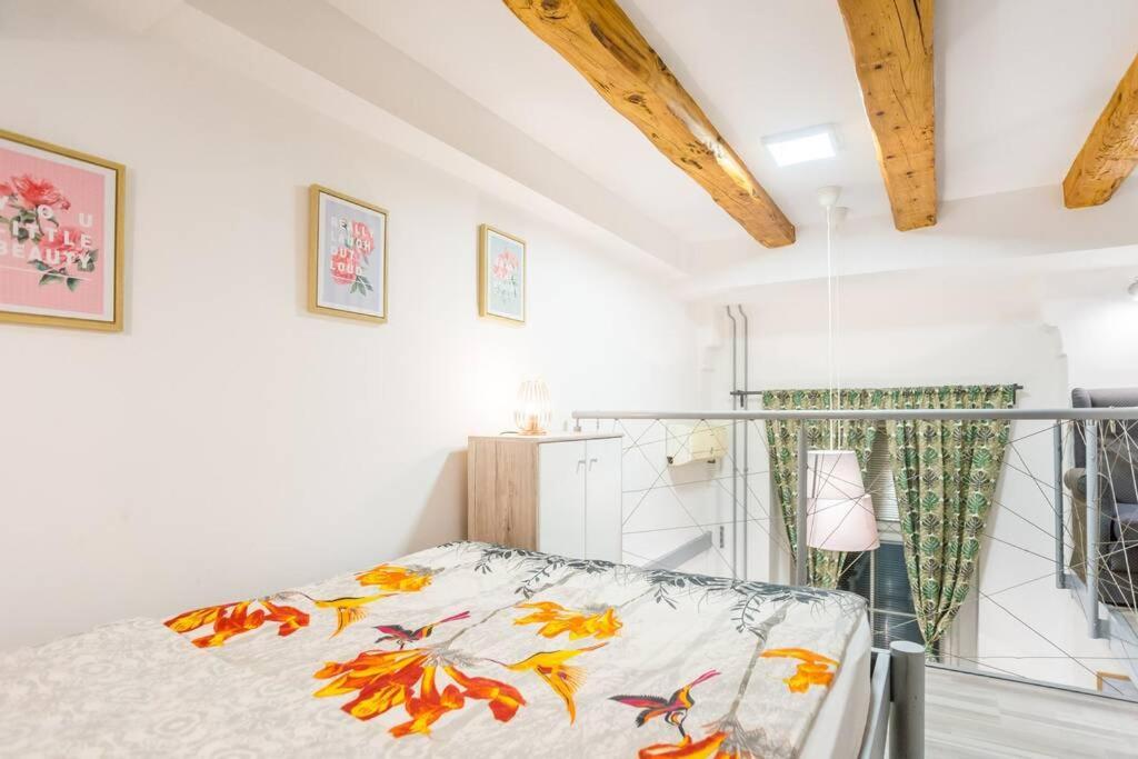 Apartma N'Poznam Tobacna Liubliana Exterior foto