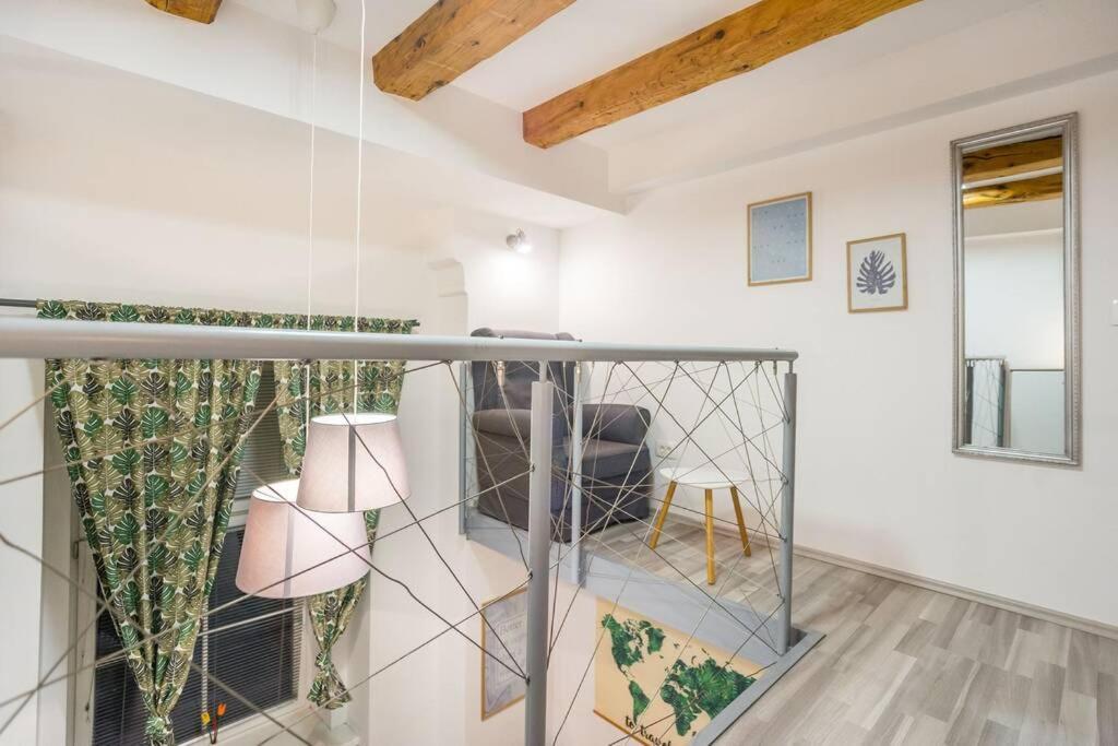 Apartma N'Poznam Tobacna Liubliana Exterior foto