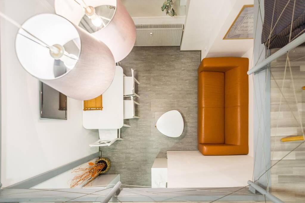 Apartma N'Poznam Tobacna Liubliana Exterior foto
